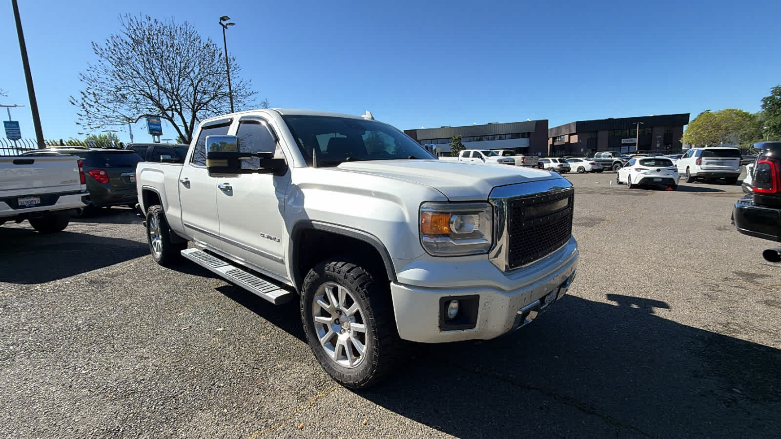 Thumbnail: 2015 GMC Sierra 1500 - 3