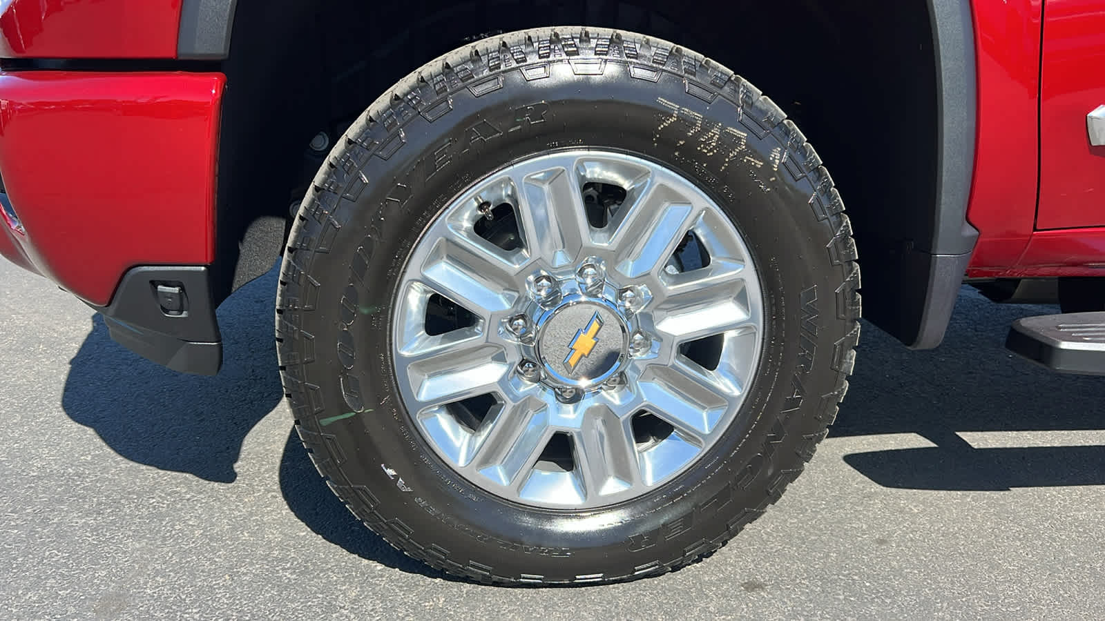 Thumbnail: 2025 Chevrolet Silverado 2500 - 9