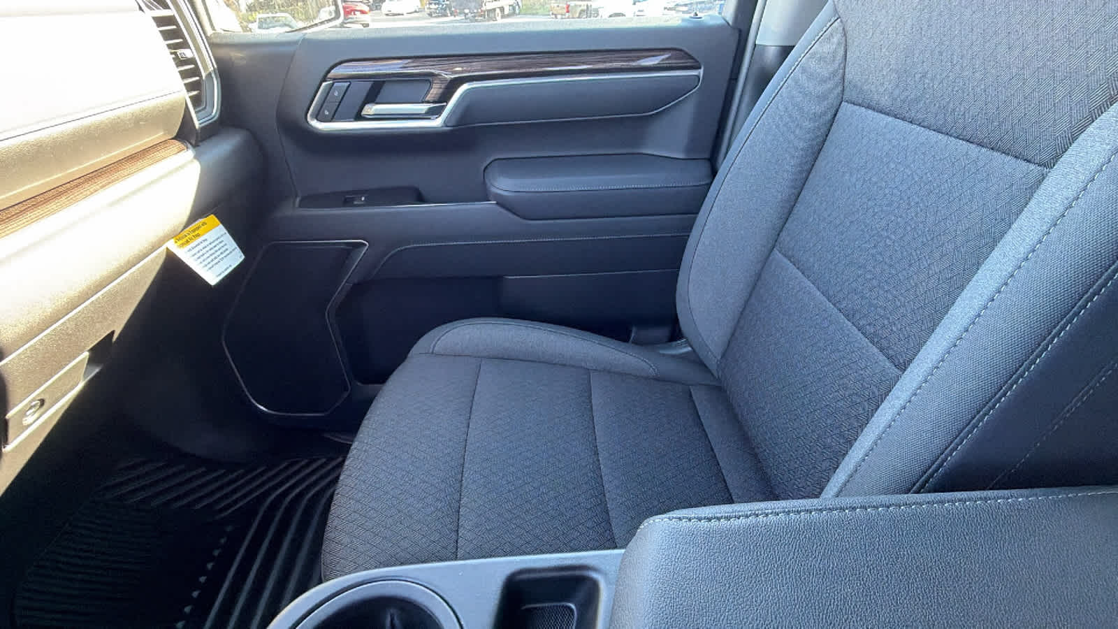 Thumbnail: 2026 Chevrolet Silverado 1500 - 12