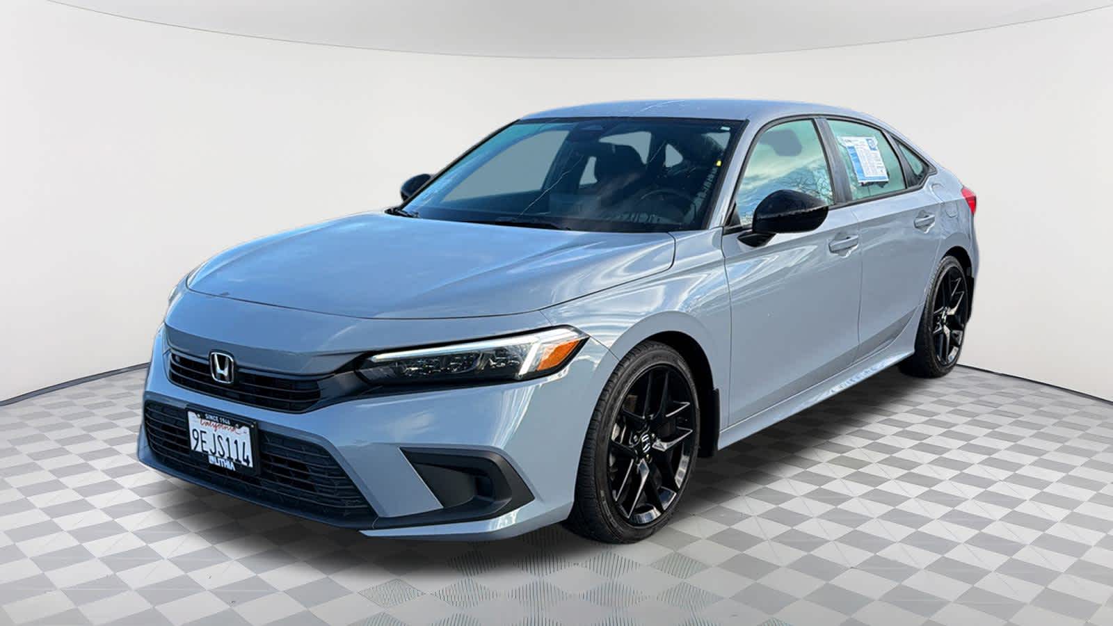 2023 Honda Civic Sport's photo