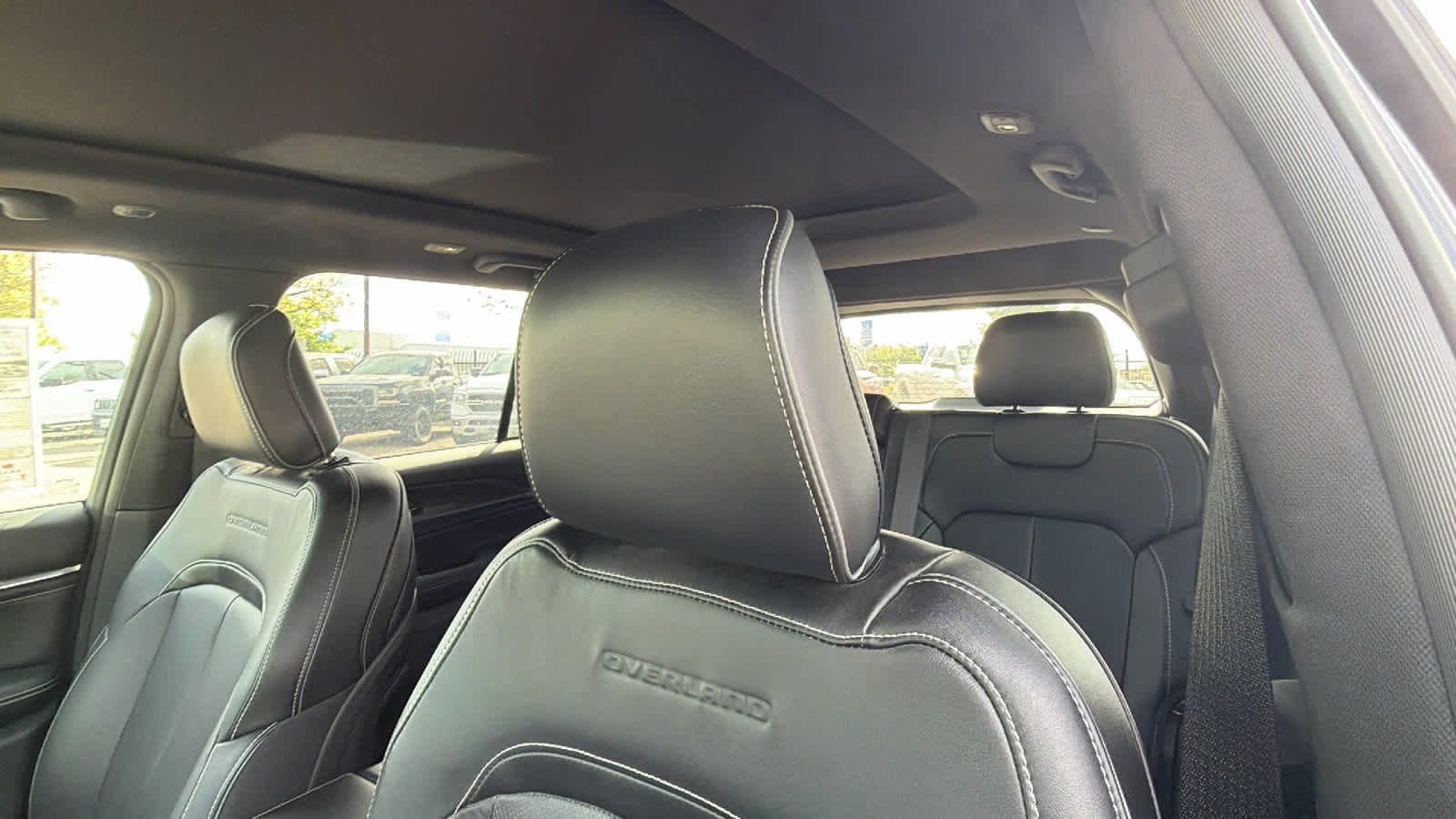 Thumbnail: 2024 Jeep Grand Cherokee - 11