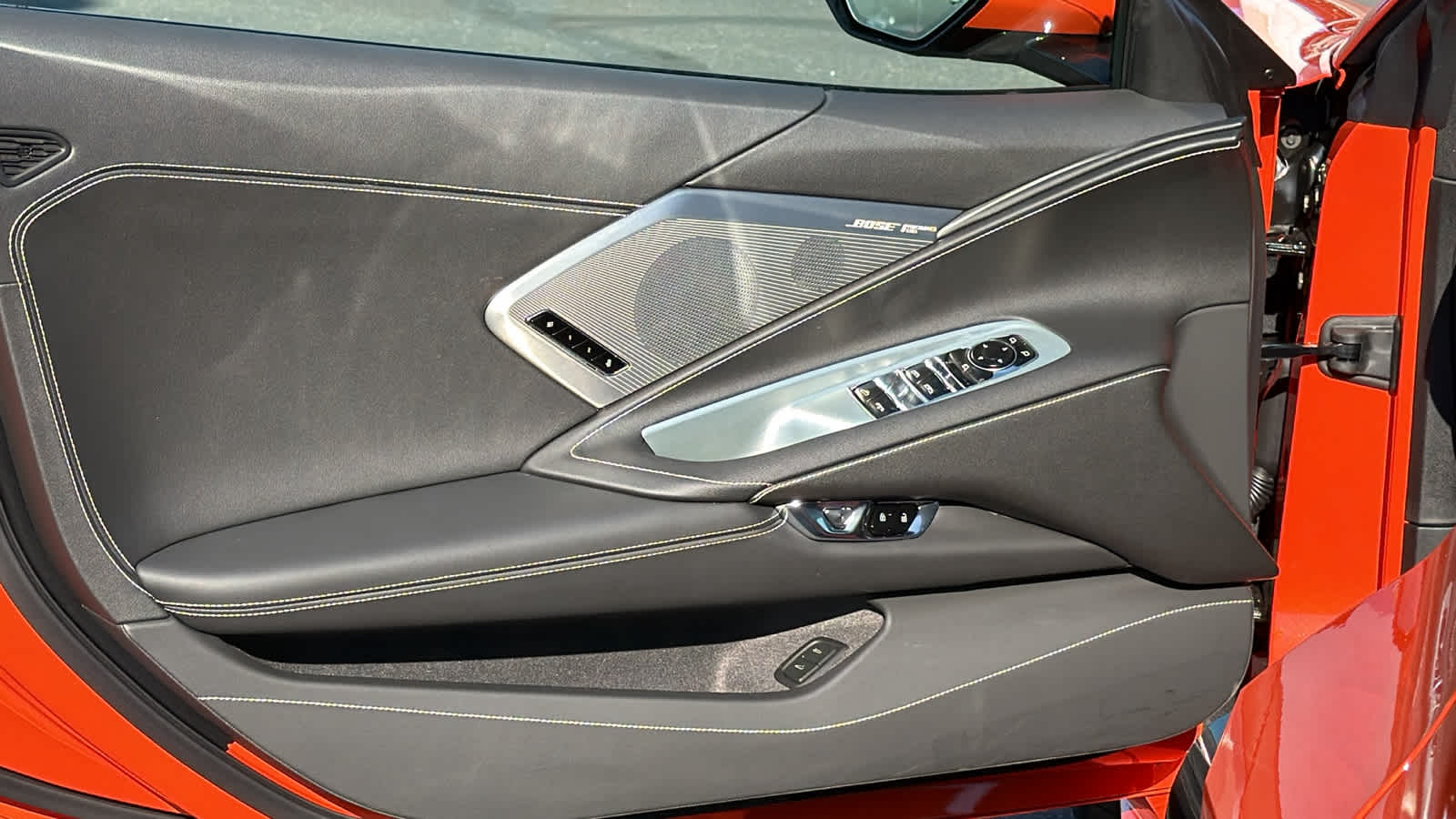 2027 Chevrolet Corvette 2LT - Photo 23