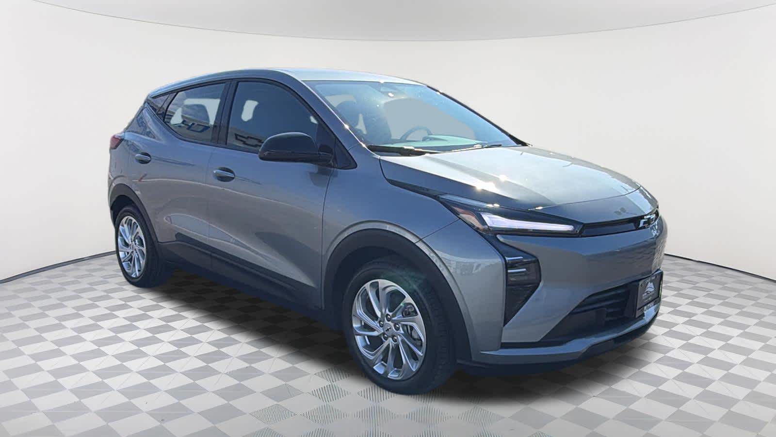 Thumbnail: 2027 Chevrolet Bolt EV - 3