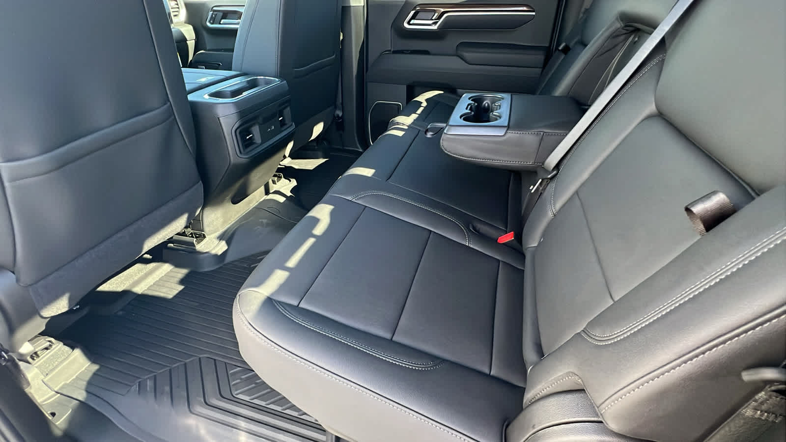 Thumbnail: 2025 Chevrolet Silverado 1500 - 24