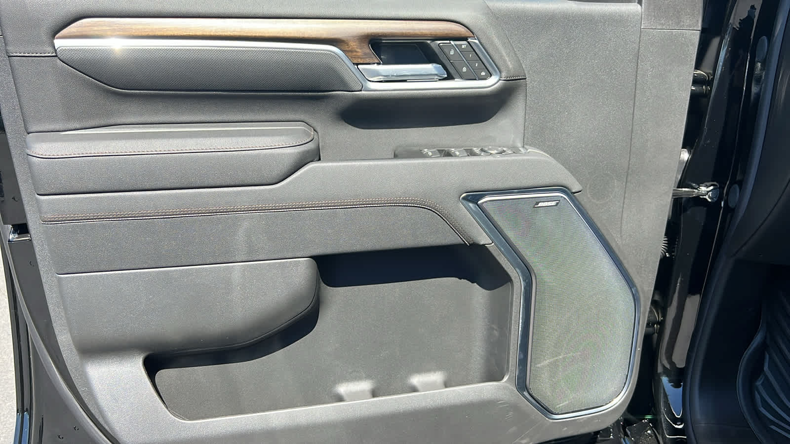 Thumbnail: 2025 Chevrolet Silverado 2500 - 23