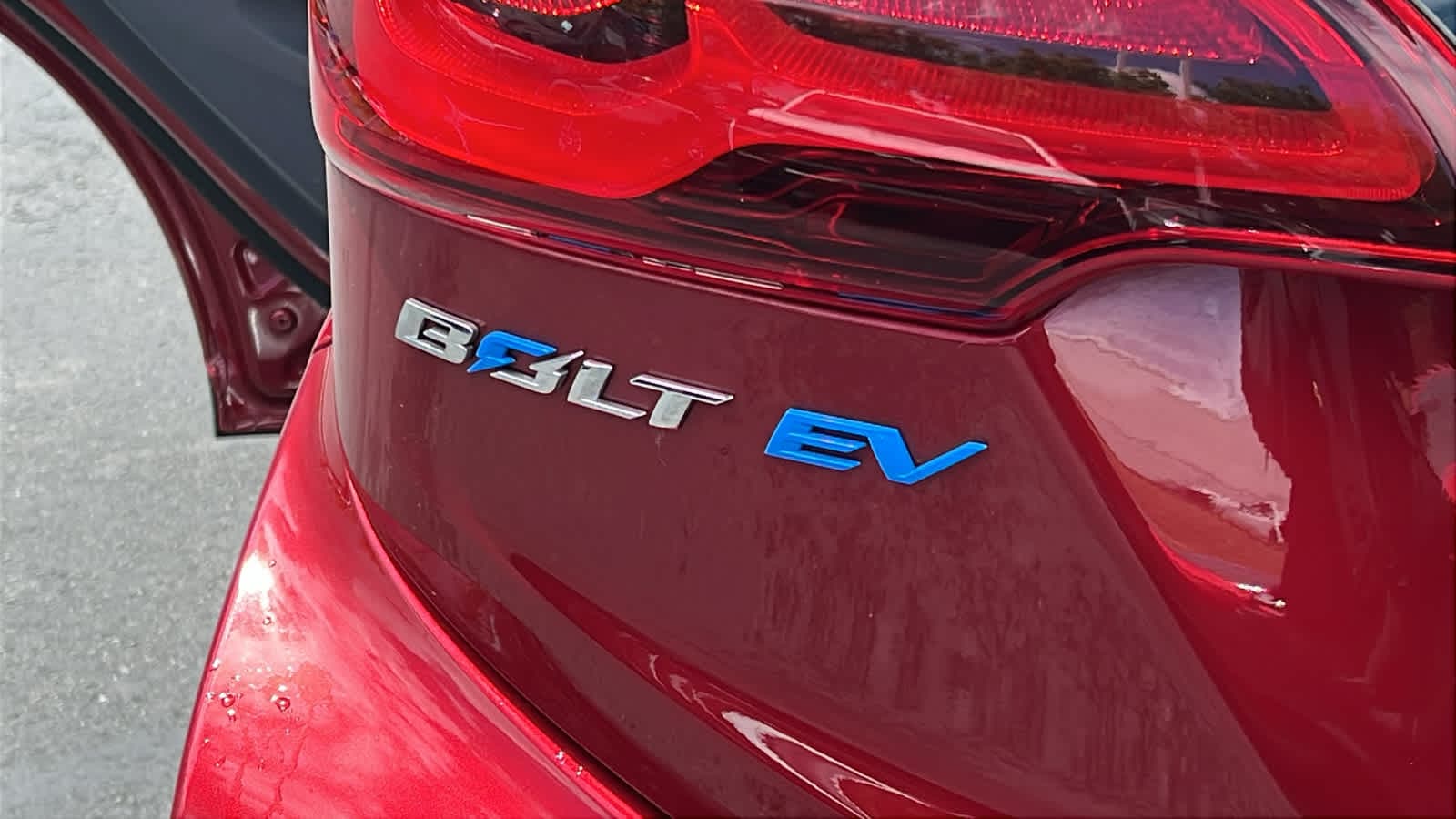 2019 Chevrolet Bolt EV LT 28