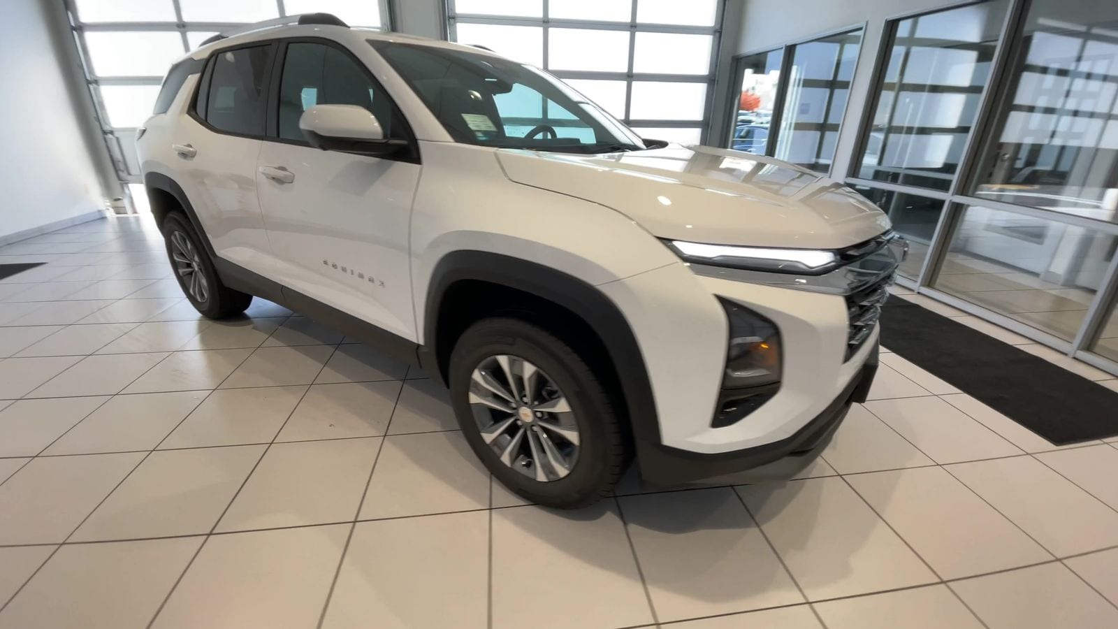 Thumbnail: 2025 Chevrolet Equinox - 32