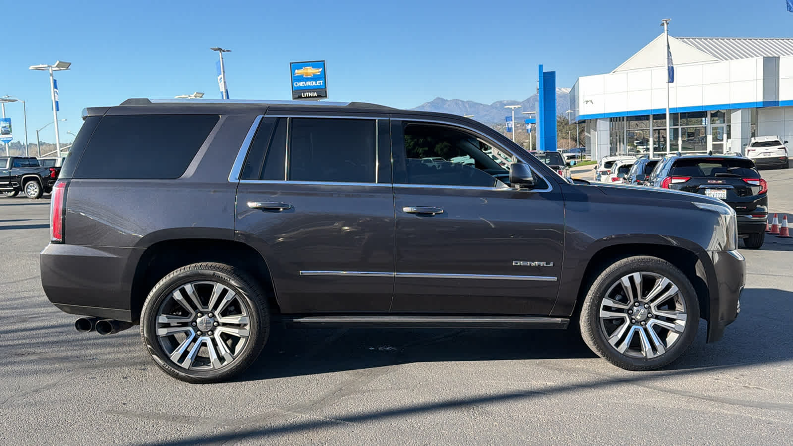 Thumbnail: 2018 GMC Yukon - 4