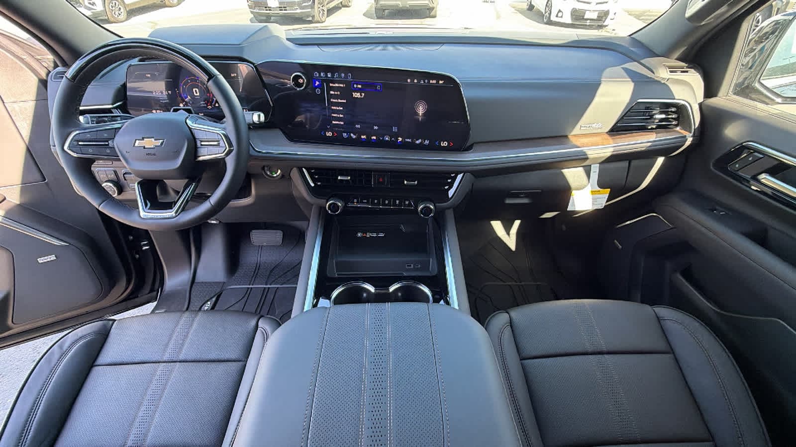 2026 Chevrolet Suburban High Country - Photo 26