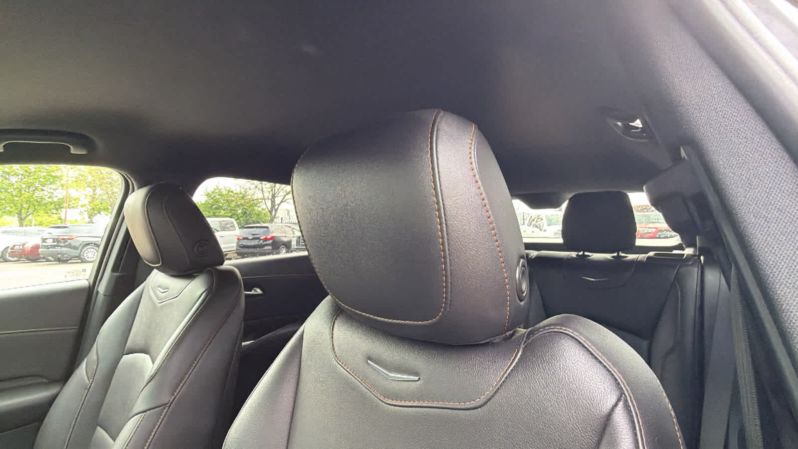 Thumbnail: 2021 Cadillac XT4 - 11