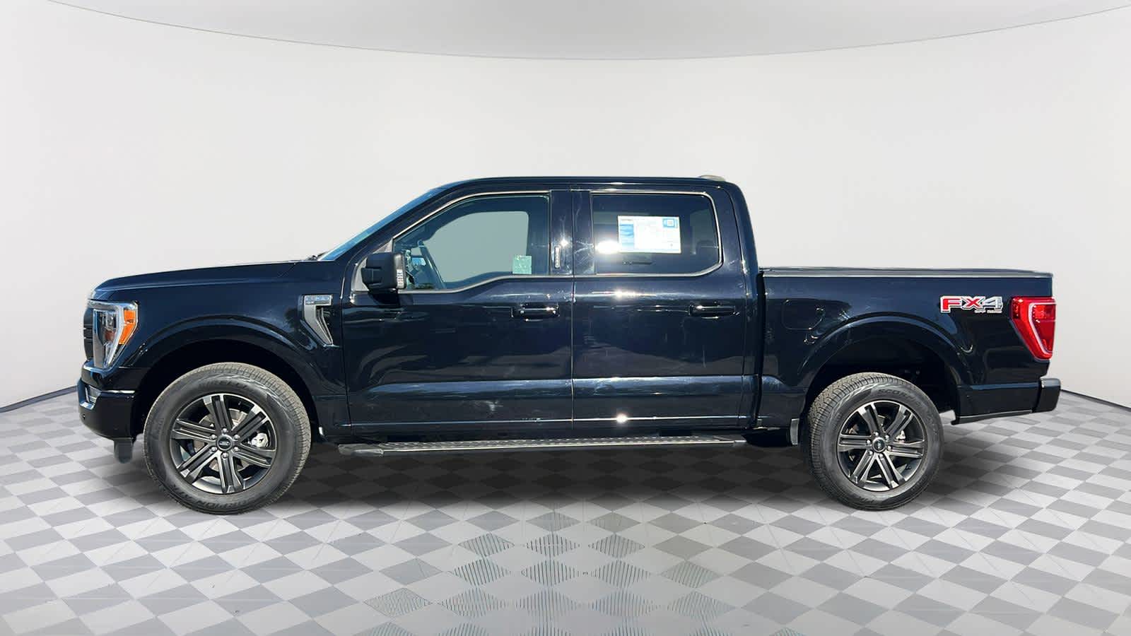 Thumbnail: 2022 Ford F-150 - 8