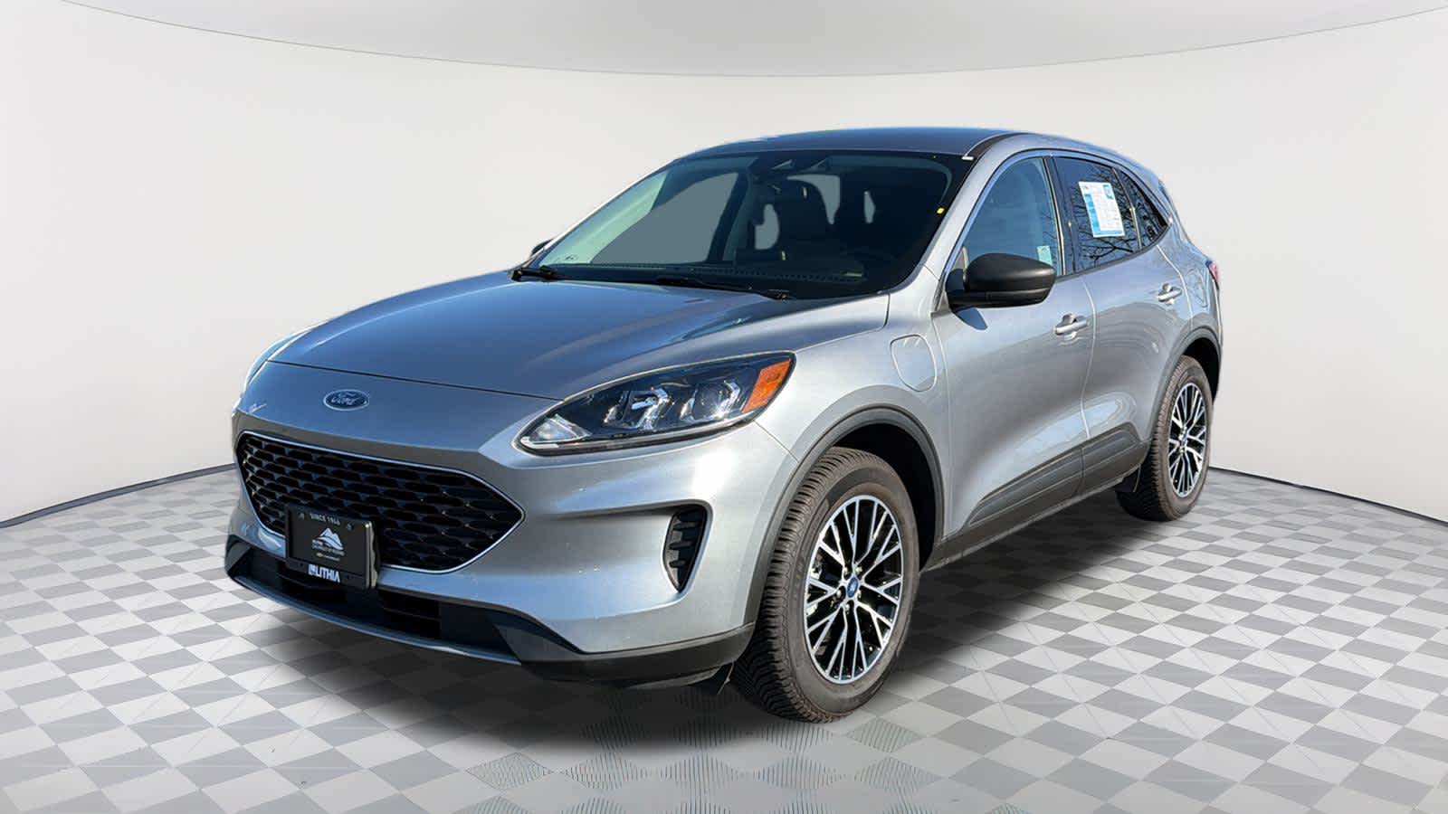 Thumbnail: 2022 Ford Escape - 1