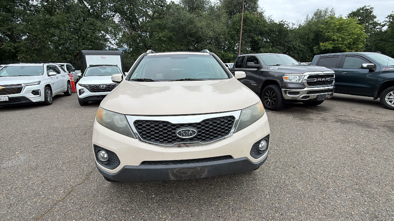 Thumbnail: 2011 Kia Sorento - 2