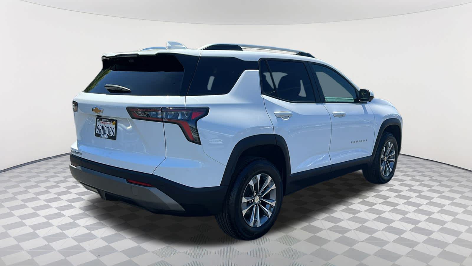 Thumbnail: 2025 Chevrolet Equinox - 5