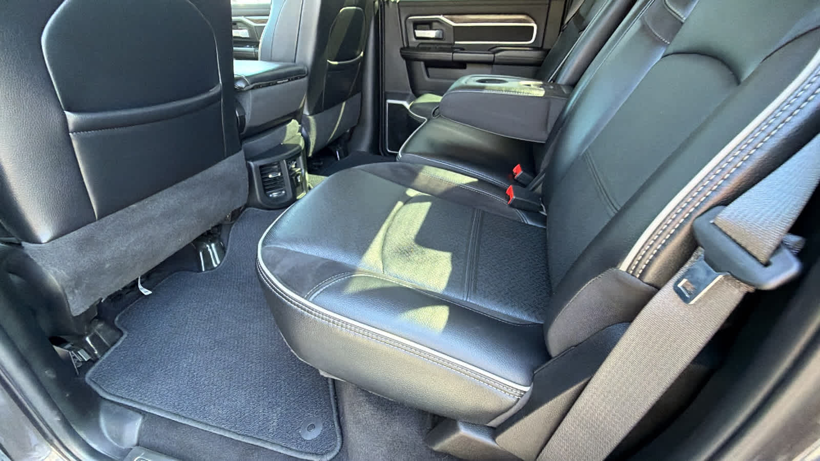 2020 RAM Ram 2500 Pickup Laramie - Photo 24