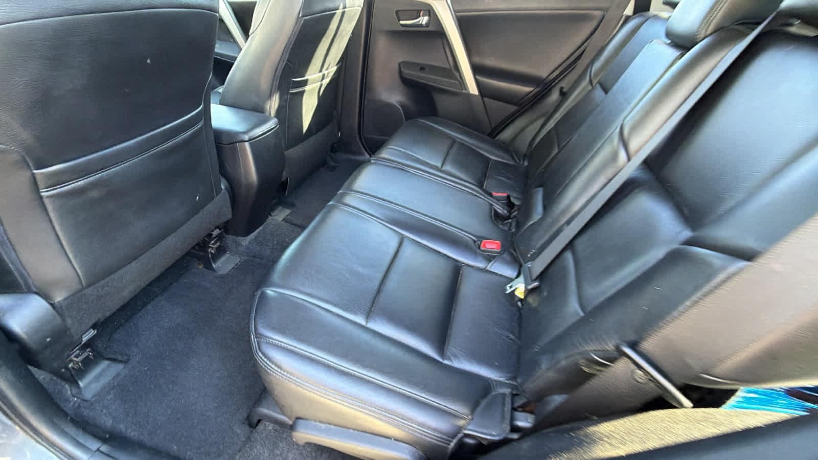 Thumbnail: 2014 Toyota RAV4 - 17