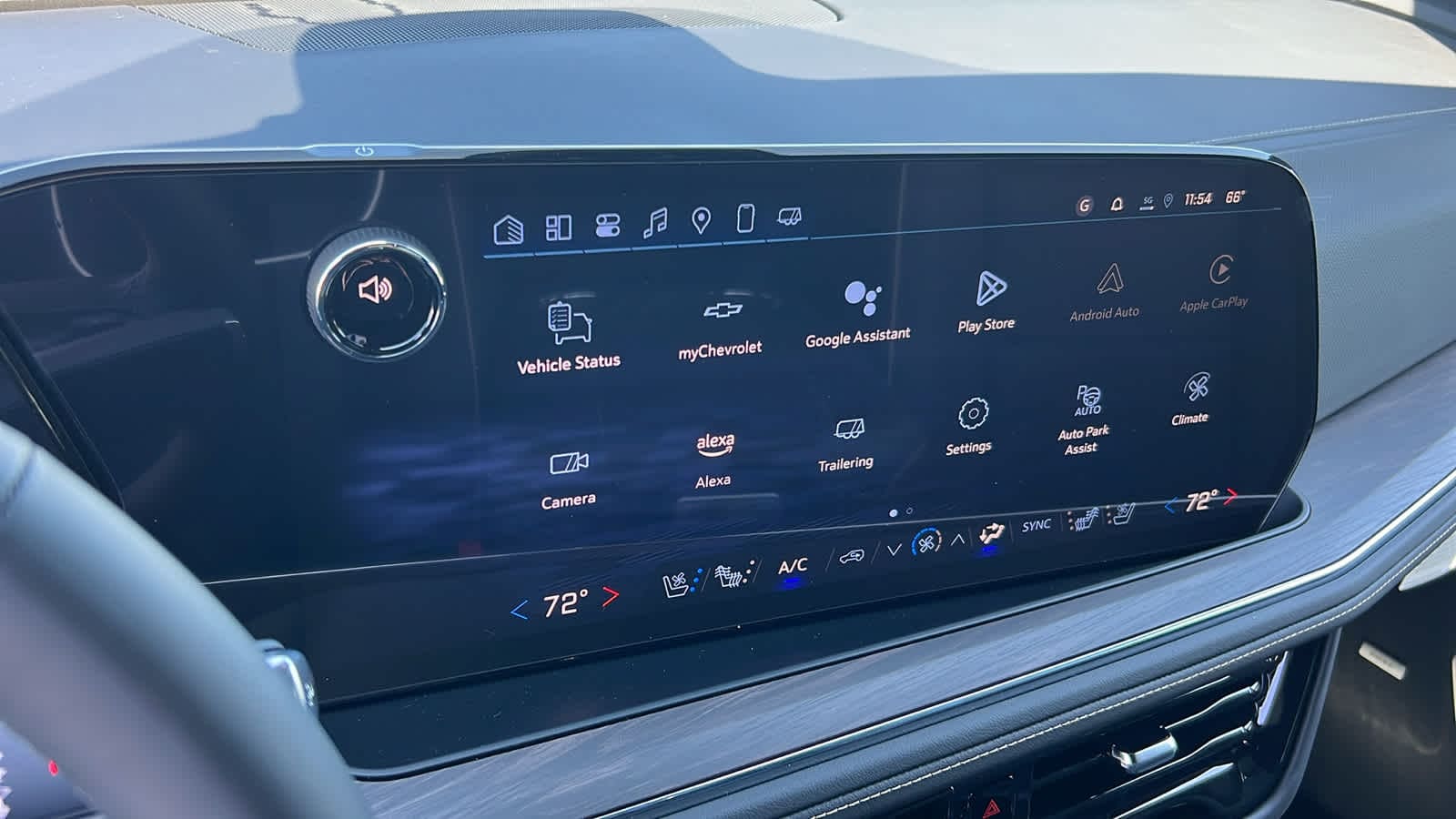 Thumbnail: 2025 Chevrolet Suburban - 15