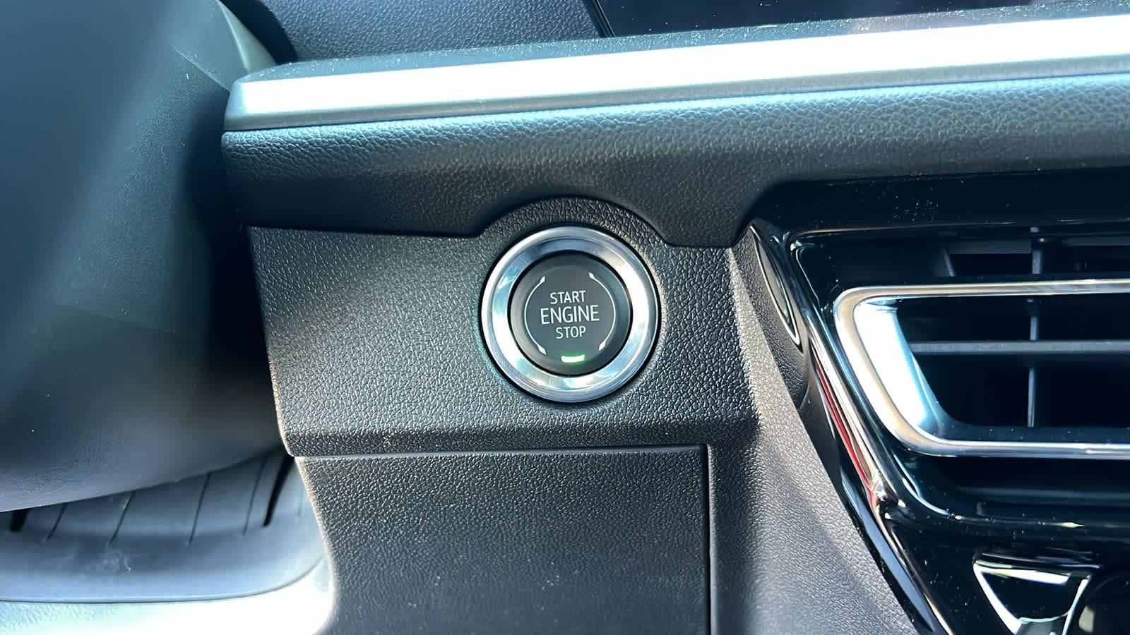 Thumbnail: 2025 Chevrolet Traverse - 17