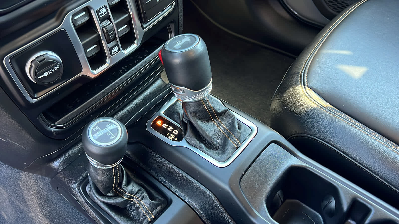 2022 Jeep Wrangler Unlimited High Altitude 4XE - Photo 13