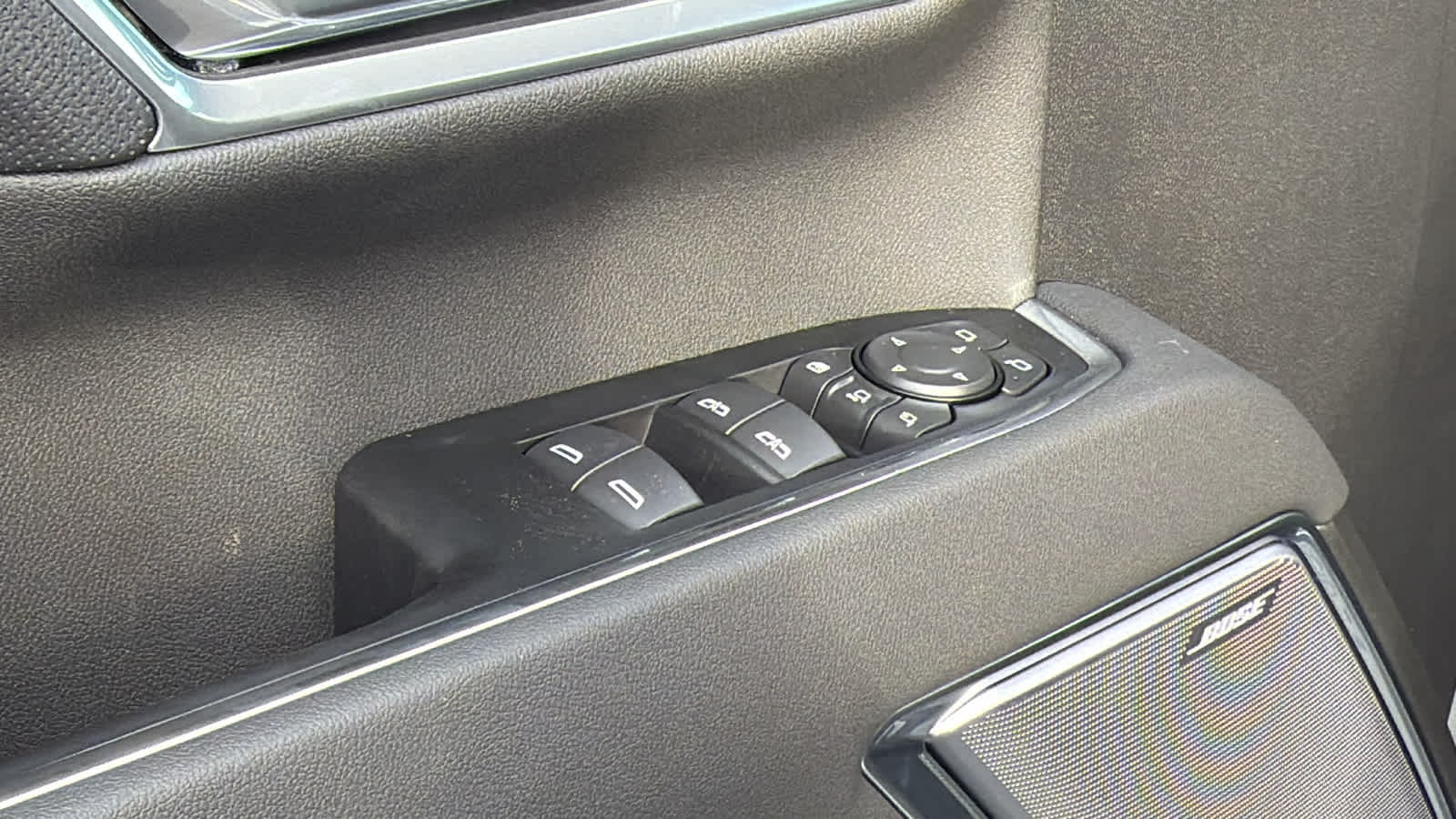 Thumbnail: 2026 Chevrolet Silverado 2500 - 22