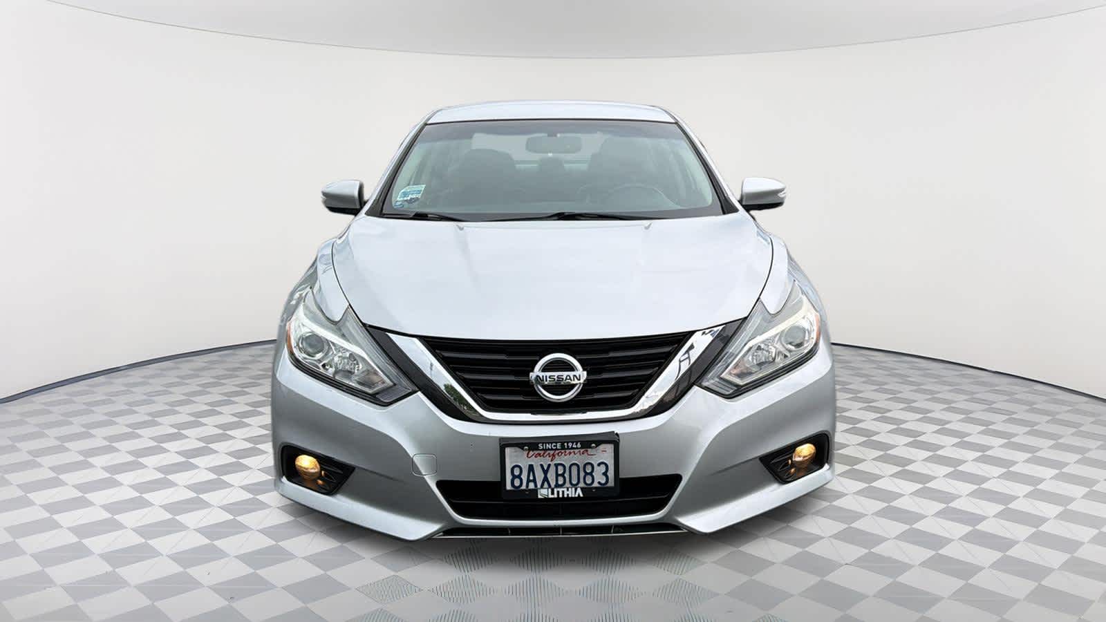 Used 2018 Nissan Altima SL with VIN 1N4AL3AP7JC167079 for sale in Redding, CA