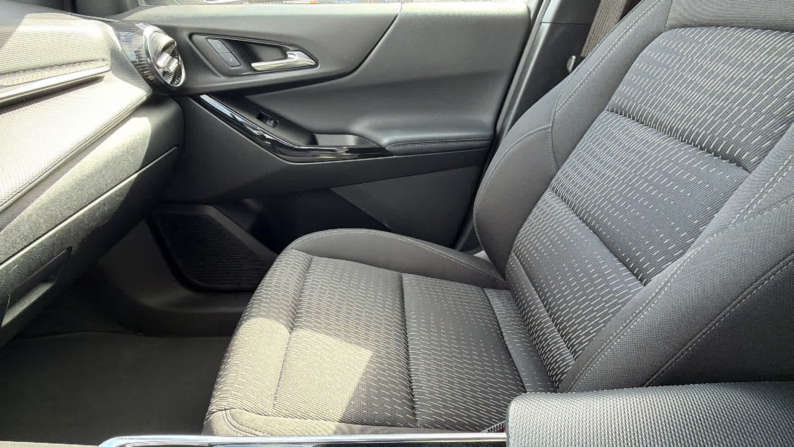 Thumbnail: 2025 Chevrolet Equinox - 12