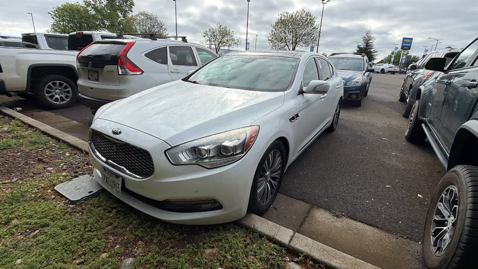 Thumbnail: 2016 Kia K900 - 1