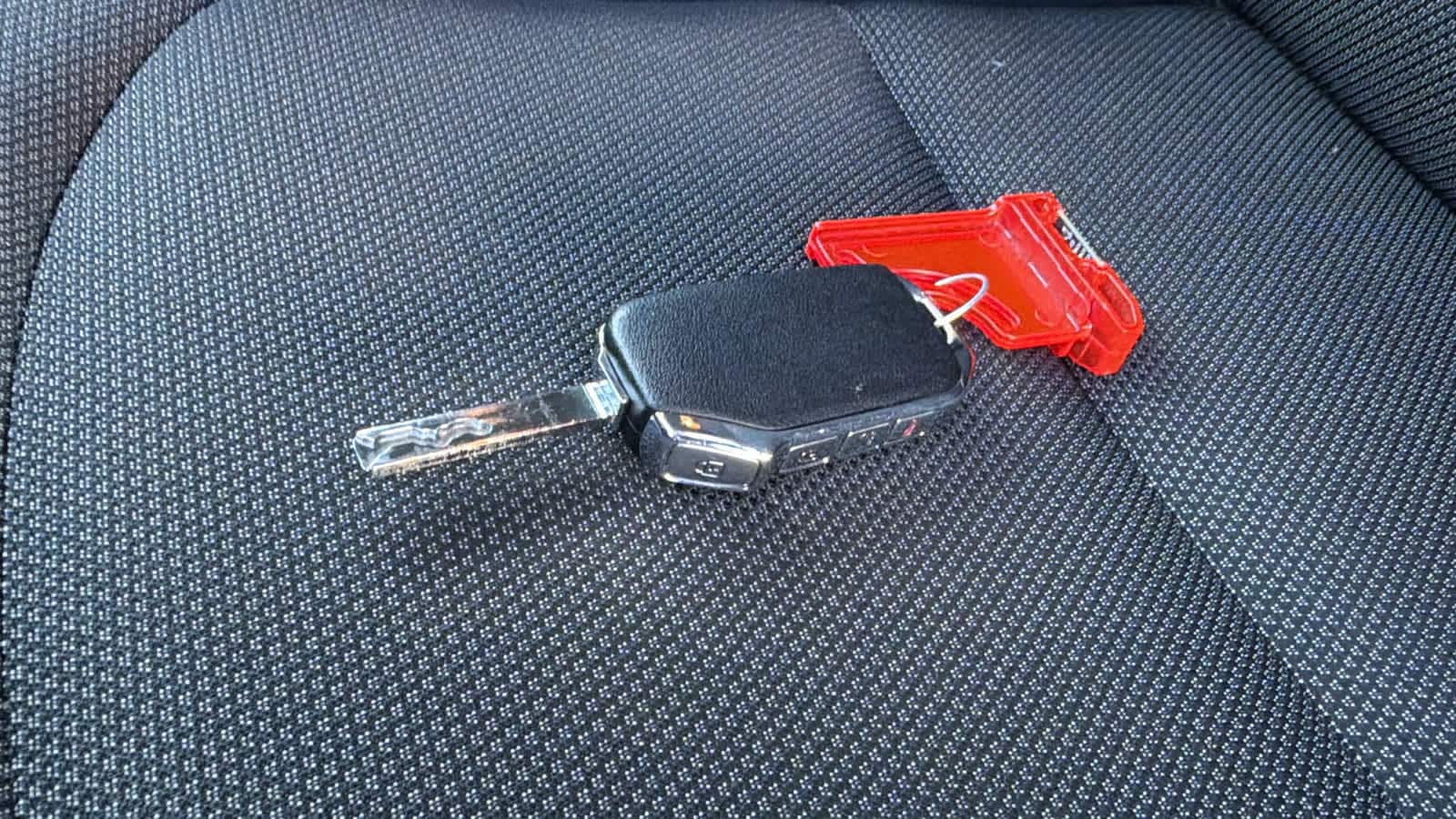 Thumbnail: 2023 Kia Forte - 29