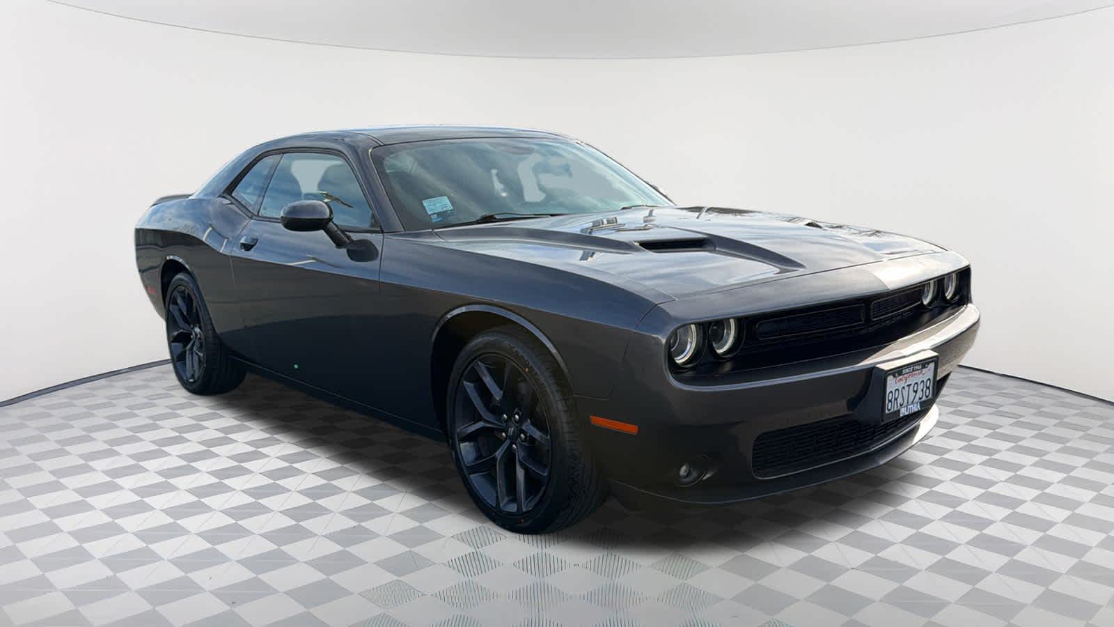 Thumbnail: 2020 Dodge Challenger - 3