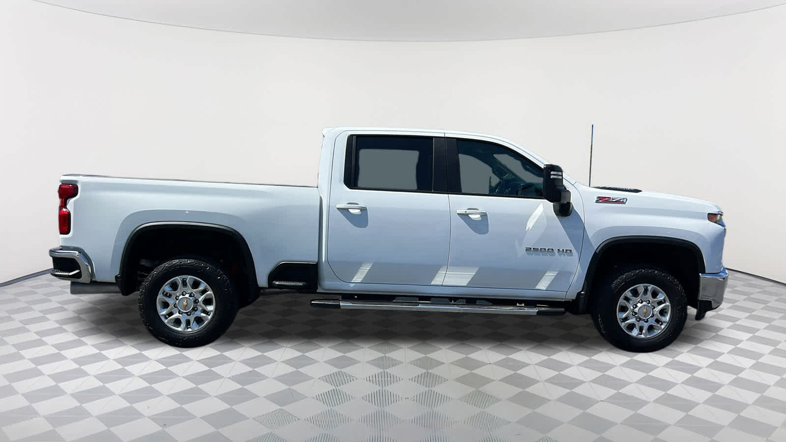 Thumbnail: 2023 Chevrolet Silverado 2500 - 4