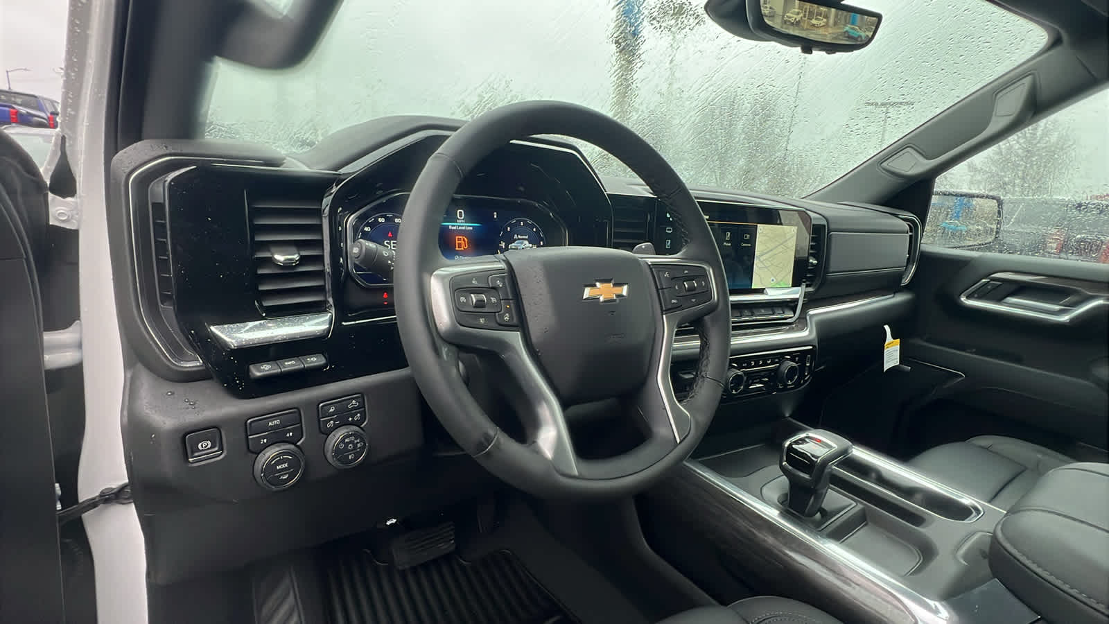 Thumbnail: 2025 Chevrolet Silverado 1500 - 2