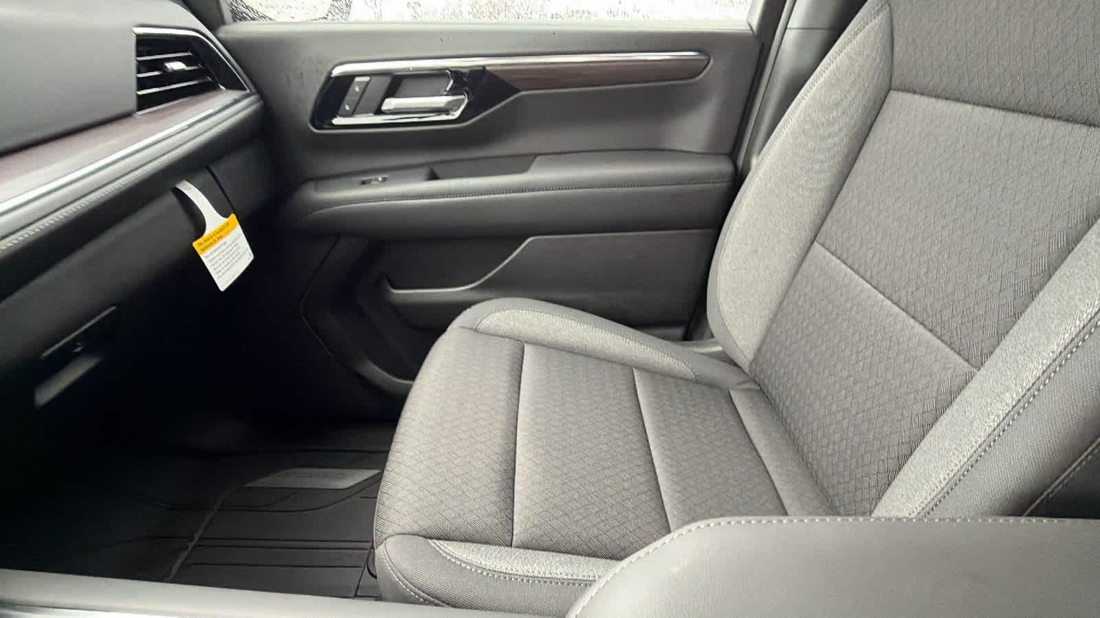 Thumbnail: 2026 Chevrolet Suburban - 12