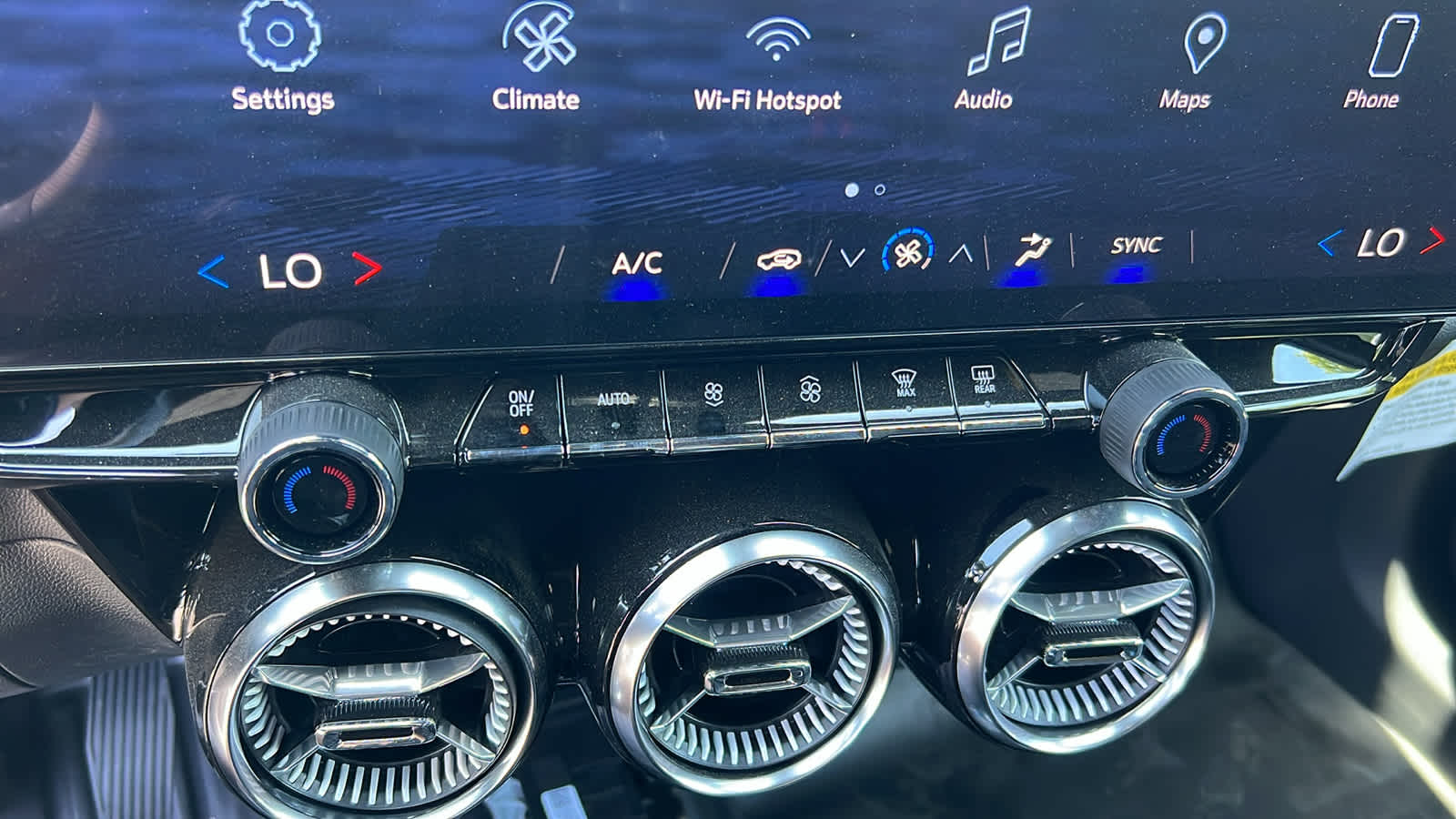 Thumbnail: 2024 Chevrolet Blazer EV - 14