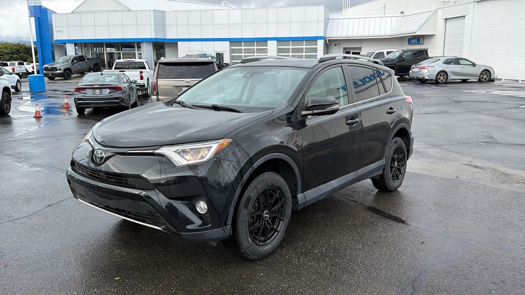 Used 2018 Toyota RAV4 XLE
