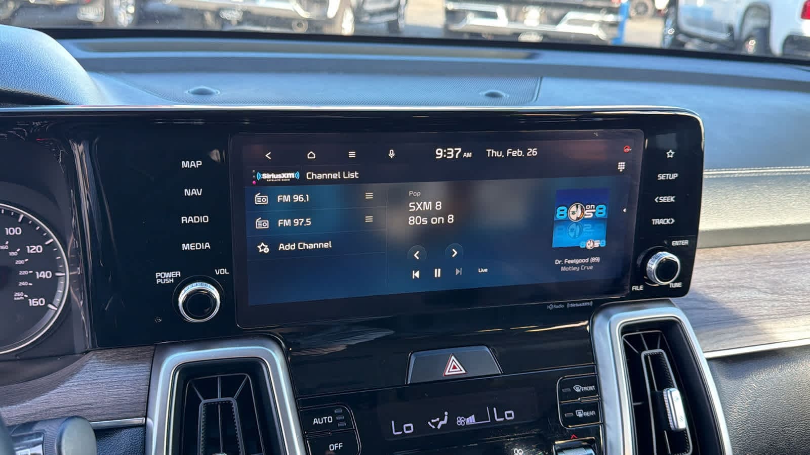 Thumbnail: 2022 Kia Sorento - 15