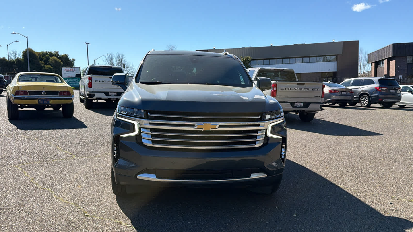 Thumbnail: 2021 Chevrolet Tahoe - 2