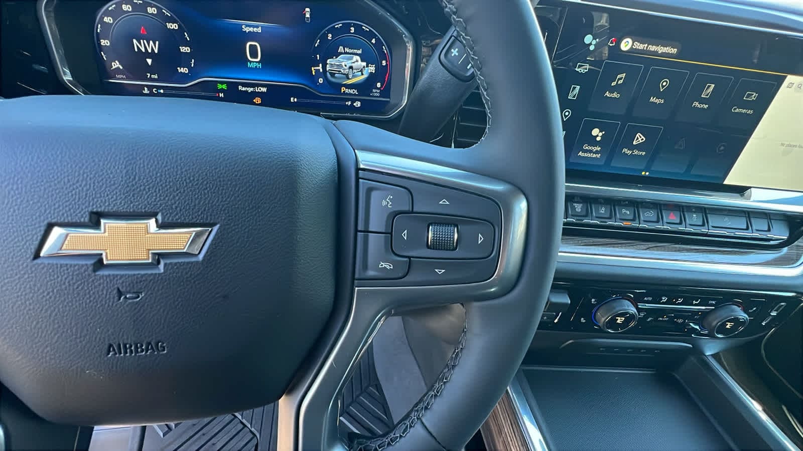 Thumbnail: 2025 Chevrolet Silverado 2500 - 20