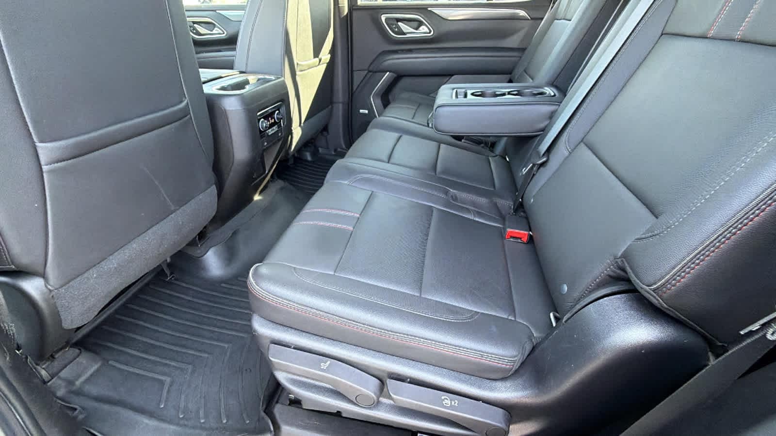 Thumbnail: 2021 Chevrolet Tahoe - 24