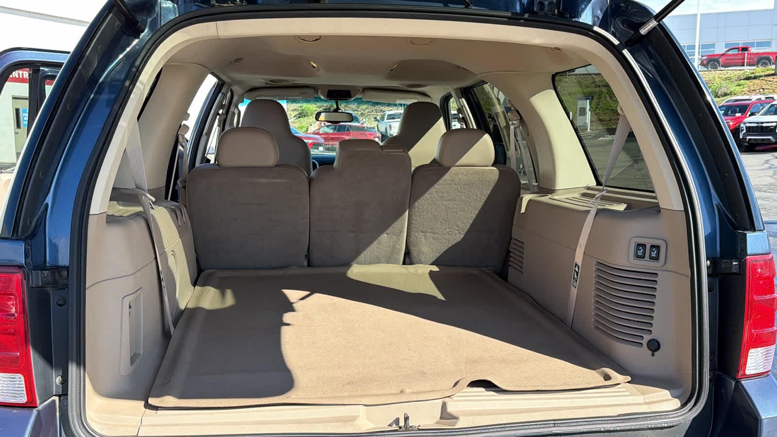 Thumbnail: 2003 Ford Expedition - 27