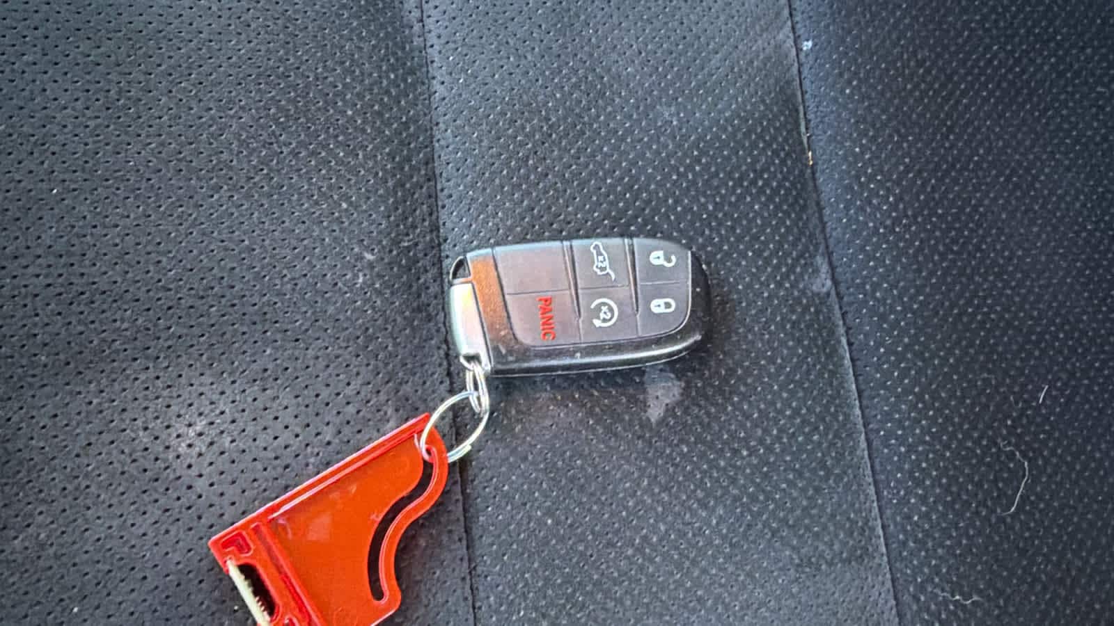 Thumbnail: 2018 Jeep Grand Cherokee - 20