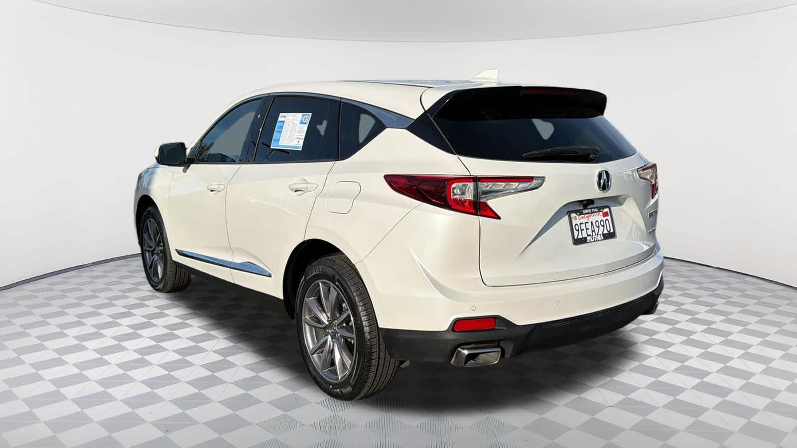 Thumbnail: 2023 Acura RDX - 7