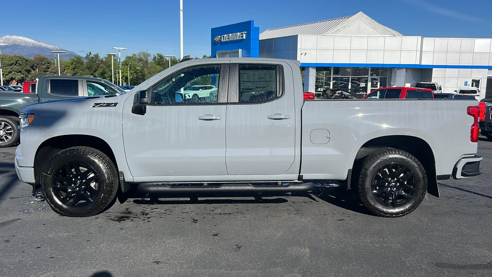 Thumbnail: 2025 Chevrolet Silverado 1500 - 8