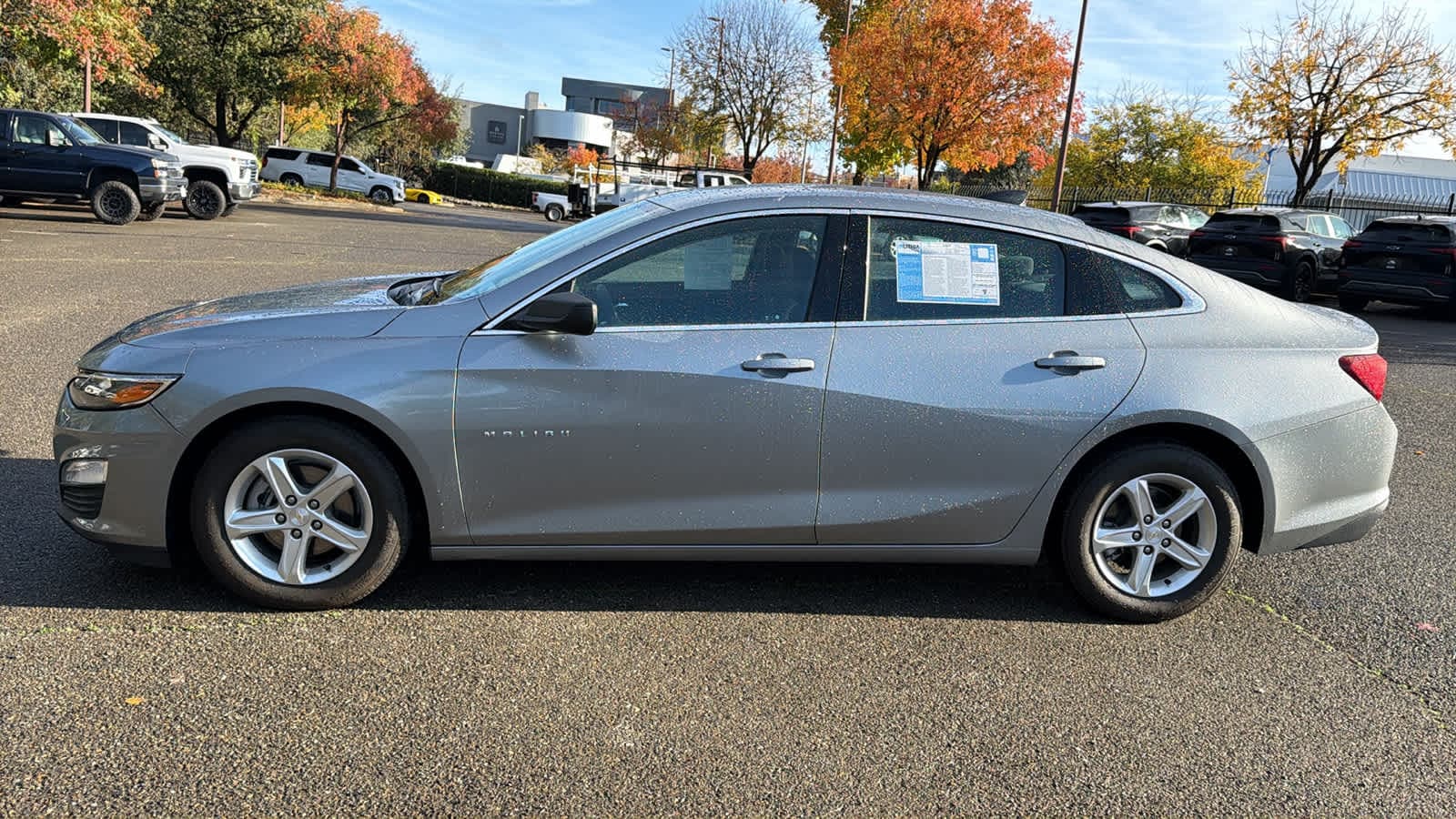 Thumbnail: 2023 Chevrolet Malibu - 8