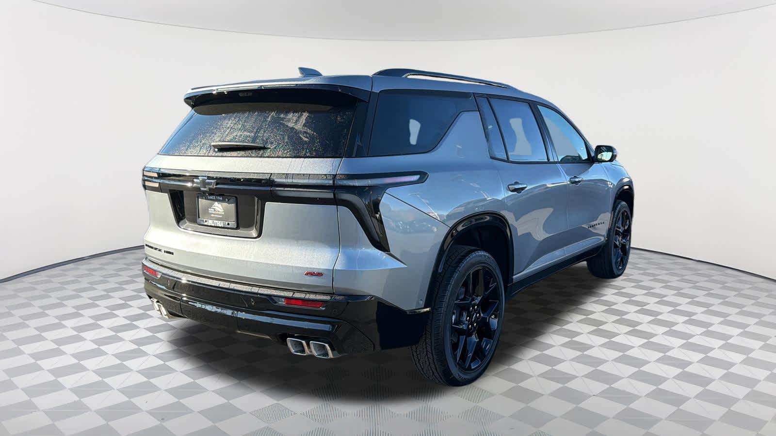 Thumbnail: 2026 Chevrolet Traverse - 5