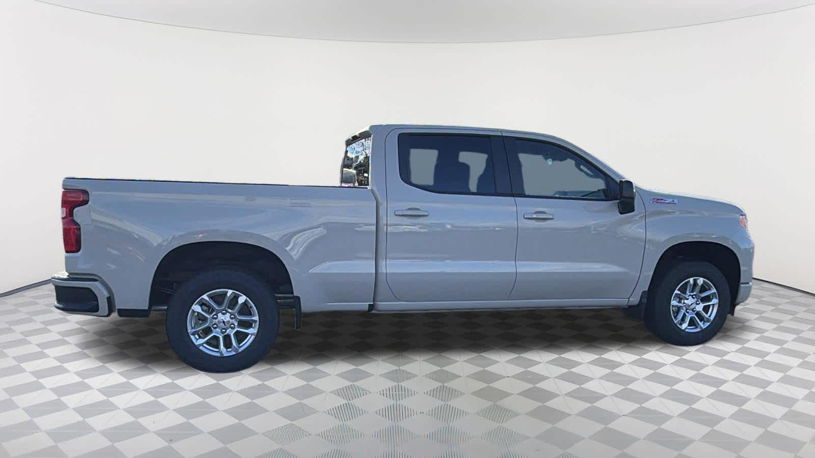 Thumbnail: 2026 Chevrolet Silverado 1500 - 4