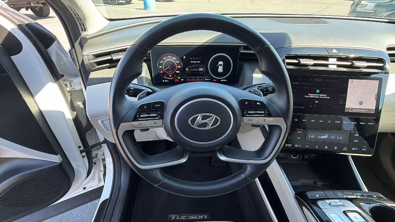 Thumbnail: 2023 Hyundai Tucson - 18