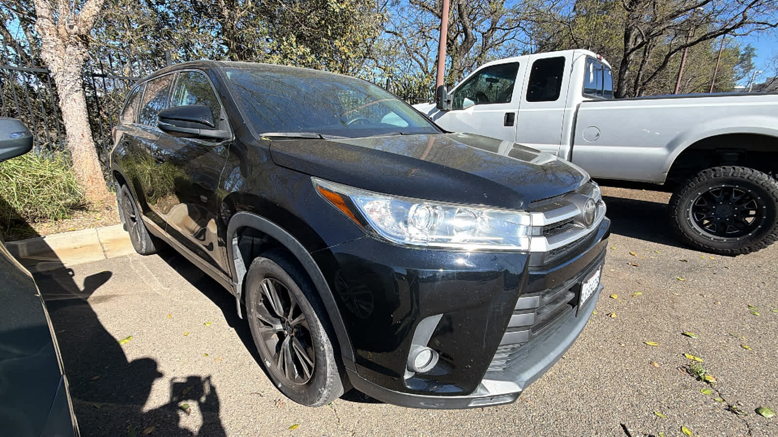 Thumbnail: 2019 Toyota Highlander - 3