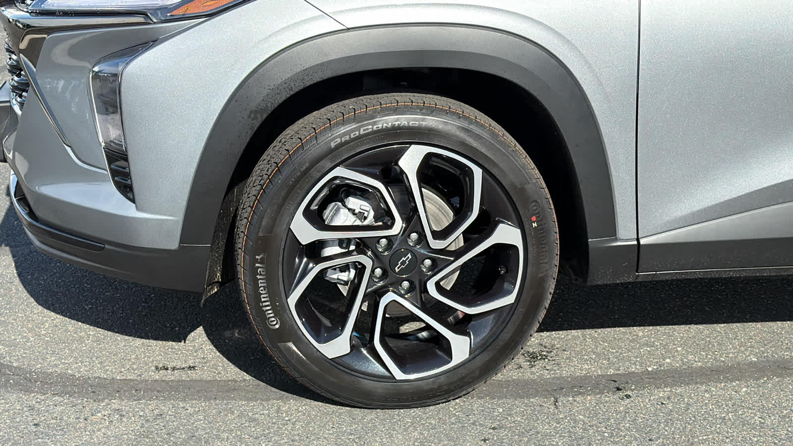 Thumbnail: 2026 Chevrolet Trax - 9