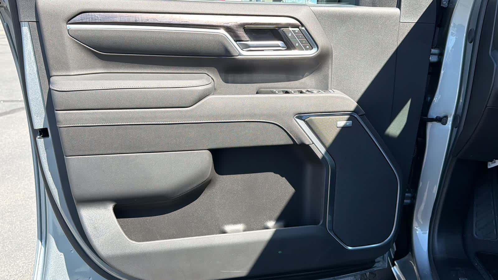 Thumbnail: 2026 Chevrolet Silverado 2500 - 23