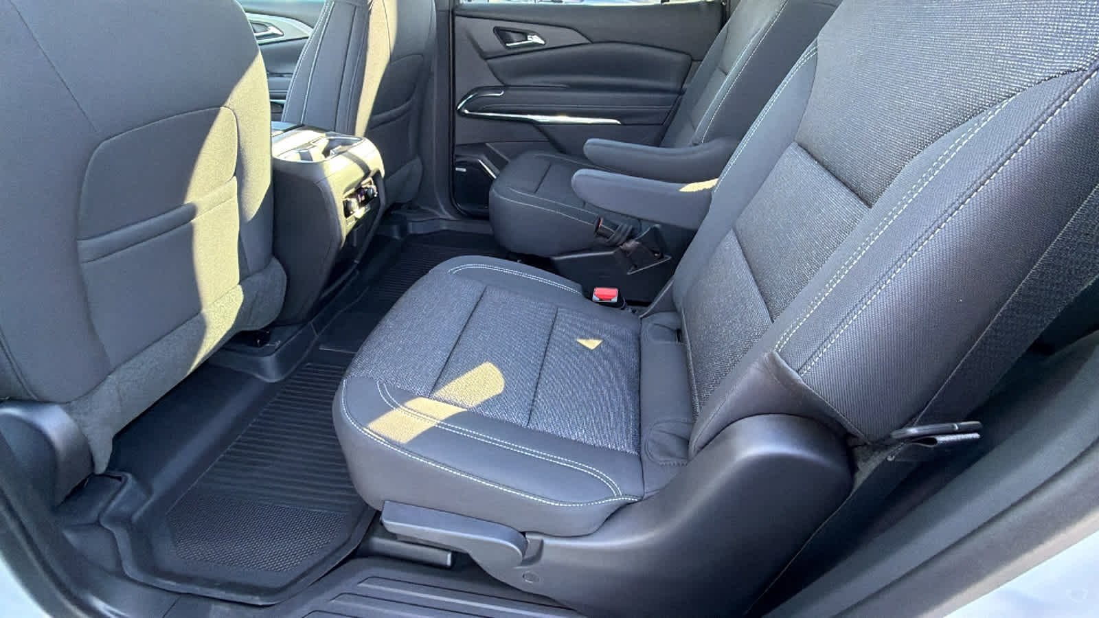 Thumbnail: 2026 Chevrolet Traverse - 24